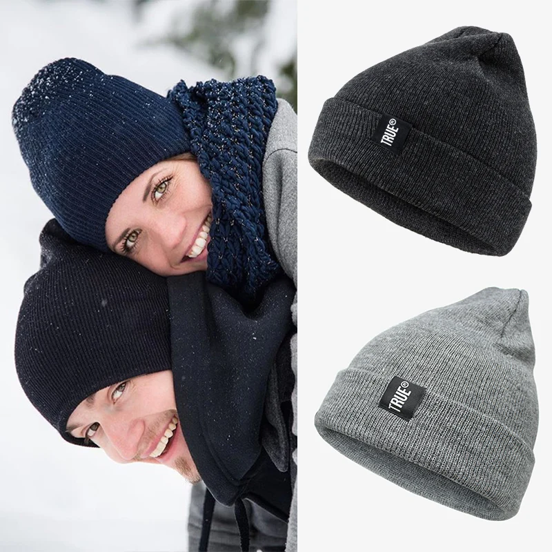Зимняя женская шапка однотонная шерстяная утолщенная вязаная тёплая бини для