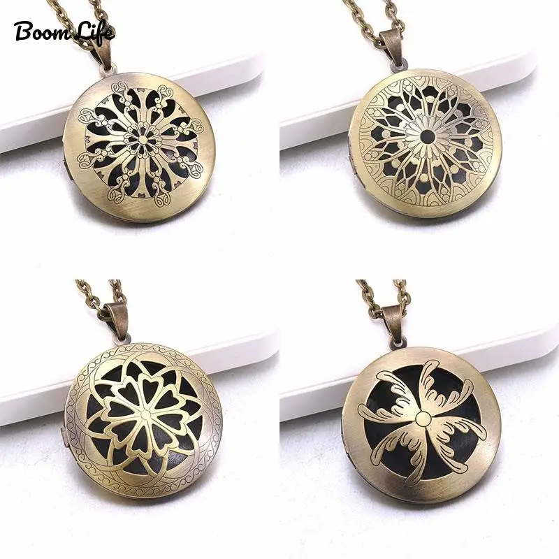 

Round Locket Pendants Photo Necklaces For Women Copper Color photo frame Valentine lovers Necklace Gift Jewelry