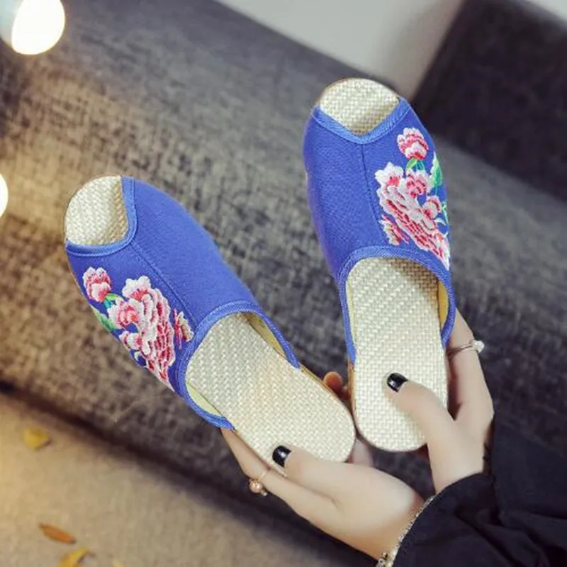 Open Mouth Canvas Wedge Slippers for Women Peep Toe Floral Embroidery Slides Platform Slippers Casual Summer Shoe Ladies Sandals