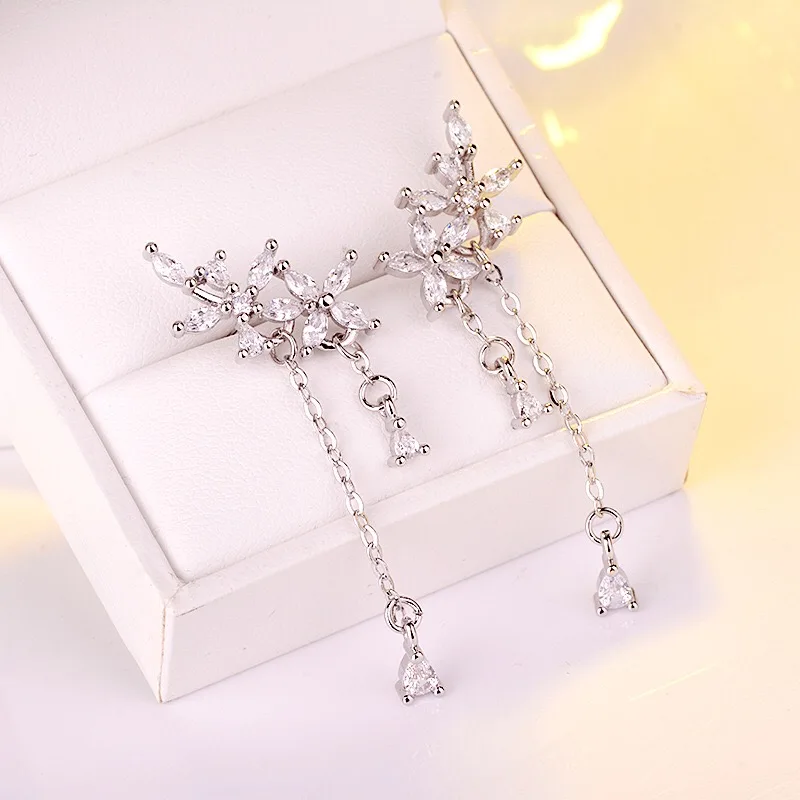 Модный Шарм-цветок кисточкой серьги в виде капель с инкрустация белым кристаллом