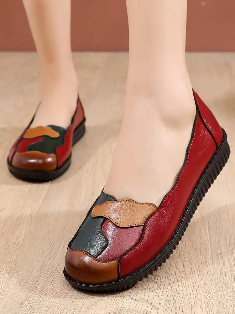 

Luxury Retro Ethnic Mom Flats Womens Elderly Non Slip Genuine Leather Shoes for Women Comfortable Wide fit Shallow Moccasins