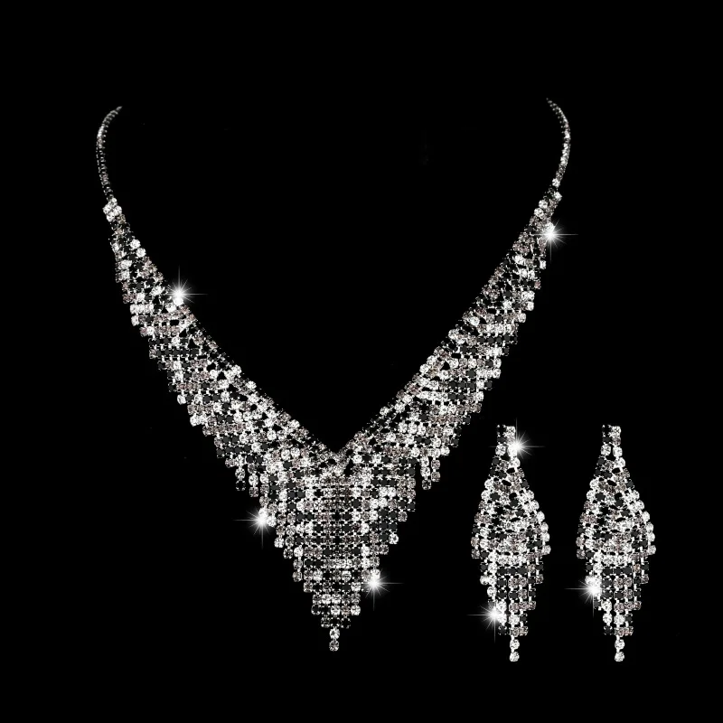 

Bridal Wedding Photography Jewelry Accessories Atmosphere Silver-Plated Black And White Spacer Necklace Earrings Two Piece Suit
