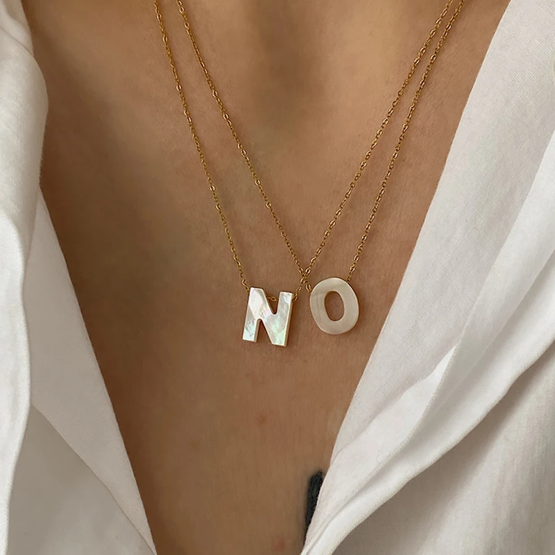 

Natural Sea Shell Letter Necklace Thin Chain Initial Necklaces for Women Collier Coquilla Dainty Pearl Choker Necklace