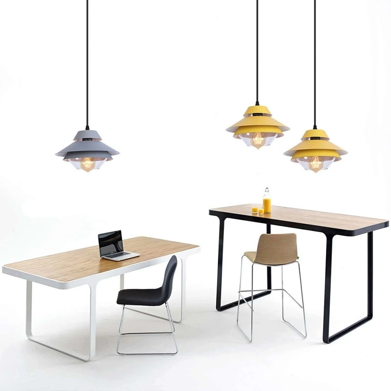 Северная Европа оригинальность личность ресторан маленькая люстра настольная