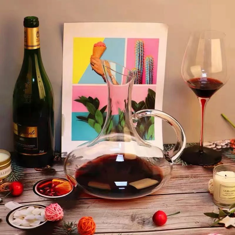 

Lead-free crystal glass European-style wine decanter, luxurious and high-end creative wine dispenser and bottle set