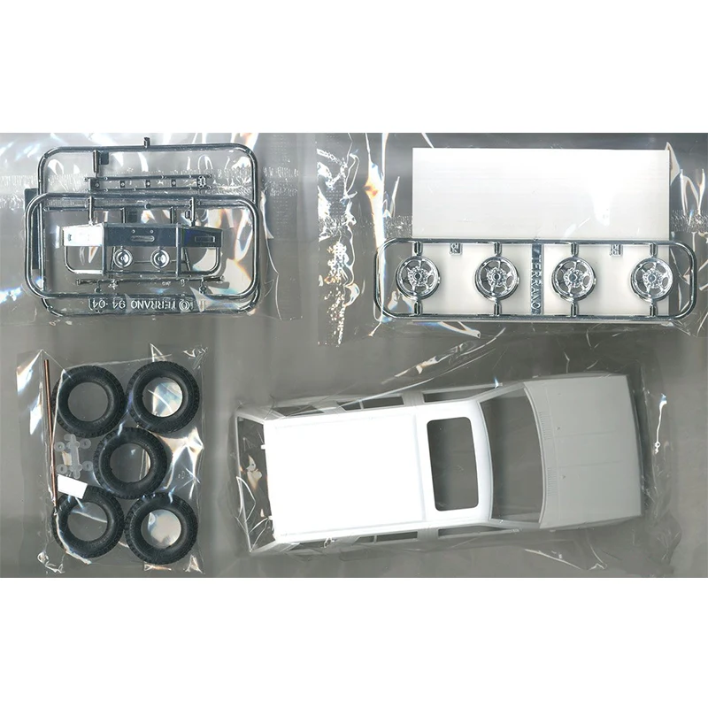 1/24 Nissan D21 Terrano V6-3000 R3M внедорожник 05708 | Игрушки и хобби
