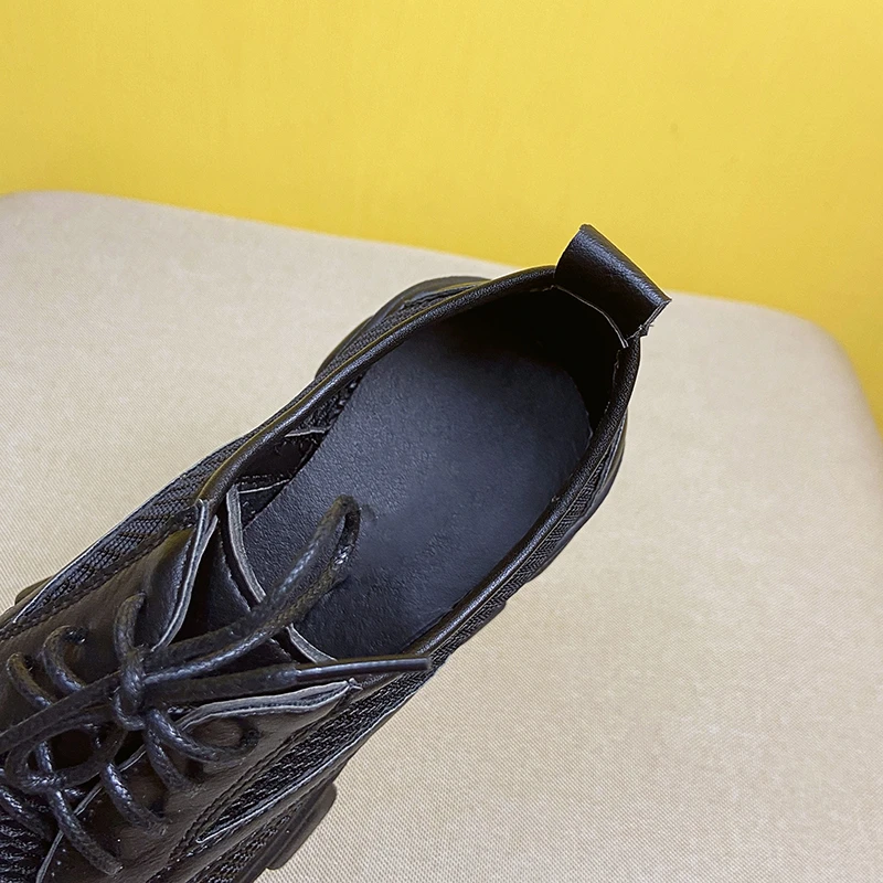 

Women Patent Leather Shoes Platform Shoes Woman Casual Flats Lace Up Loafers Footwear Female Flat Oxford Leather Shoes Zapatos 2