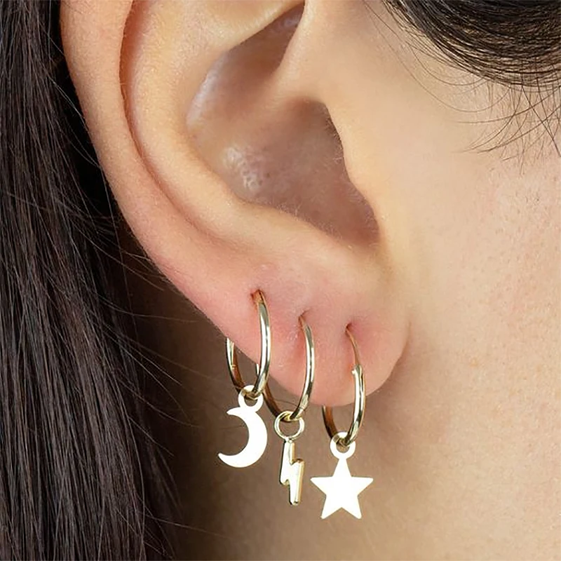 

Fashion Star Moon Huggies Hoop Earrings For Women Gold Simple Metal Tiny Small Loop Earrings 2021 Trend Jewelry Brincos