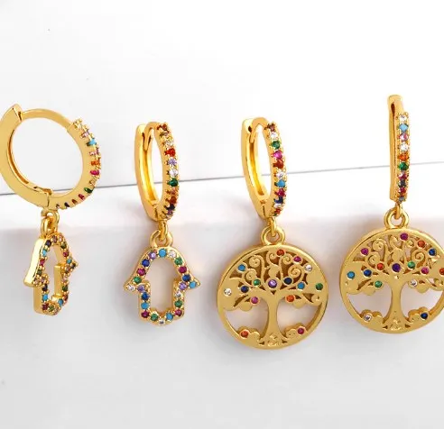 Разноцветные латунные серьги-кольца с фианитами покрытые золотом xhn3 | Украшения