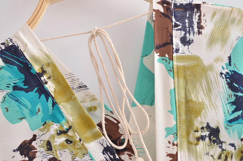 Женское пляжное платье с V-образным вырезом рукавом летучая мышь и бахромой |