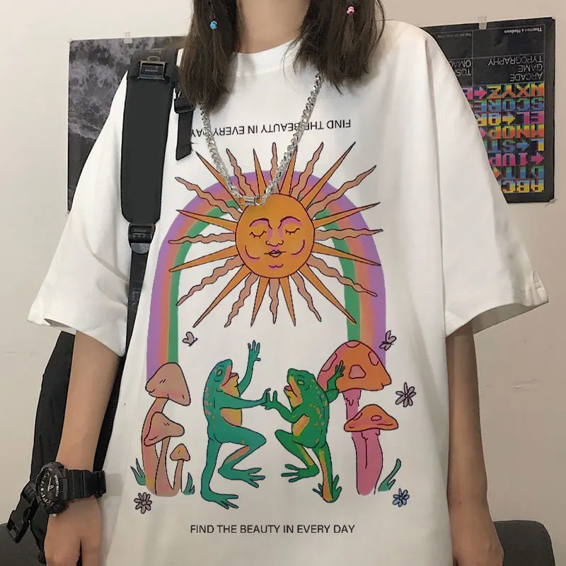 

Fashion Harajuku Frog Print T-shirts Cute Letter Discovery Beautiful Cartoon T-shirt Casual Street Men/Women Couple Hip Hop Tees