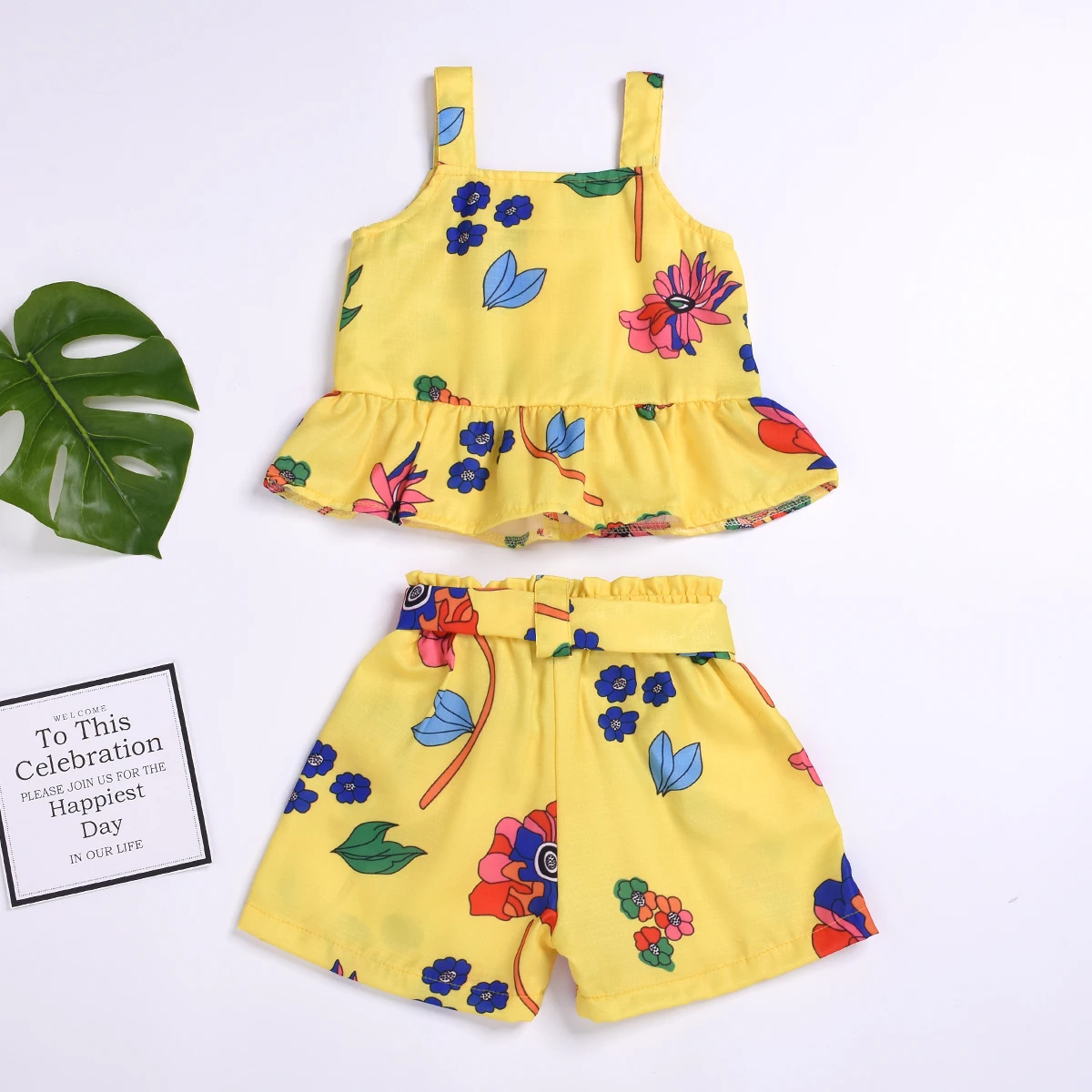 Для маленьких девочек с цветочным принтом на бретелях желтого цвета Майки +