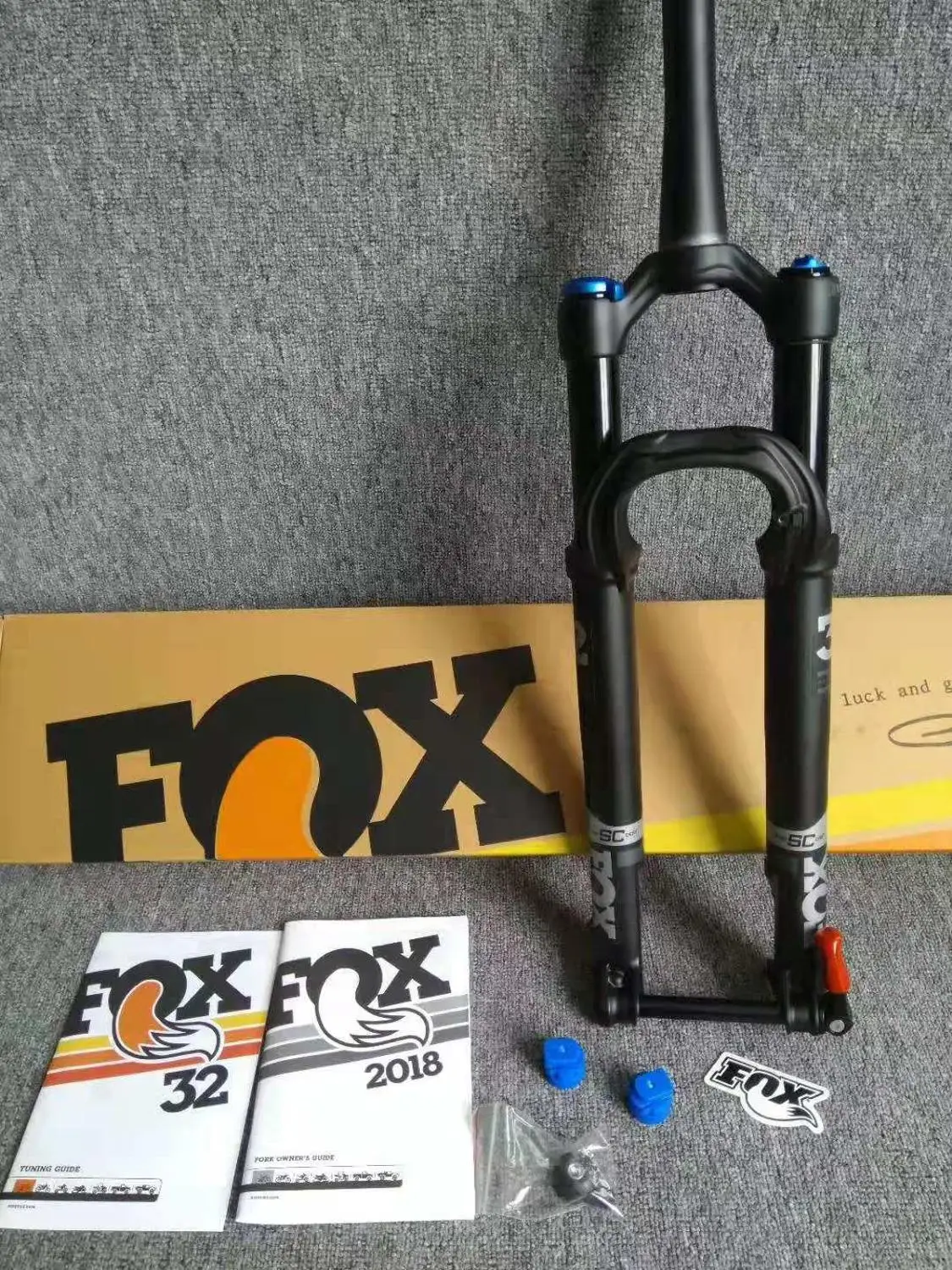 27," 29 вилка Fox Performance Series 32 FIT 4 SC литая 100 мм вилка для горного велосипеда 15 мм* 100 мм через ось черная
