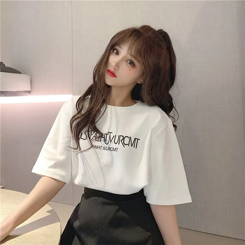 

Spring / summer 2021 new versatile black T-shirt with short sleeves and cotton loose and simple base coat for women