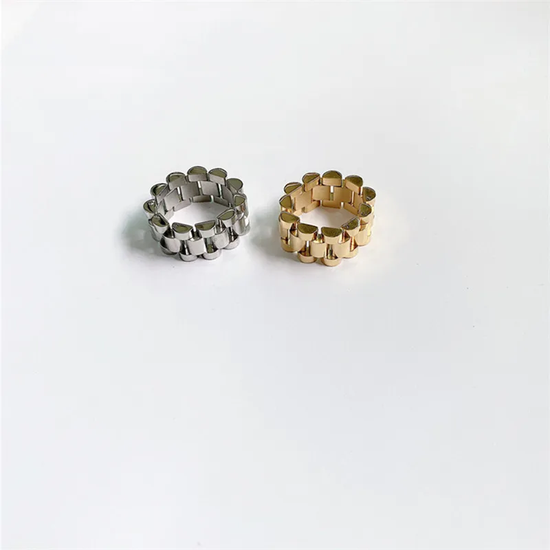 

European and American Retro Fashion Mechanical Style Hip-Hop Bungee Strap Sitanium Steel Chain Index Finger Ring for Women Men