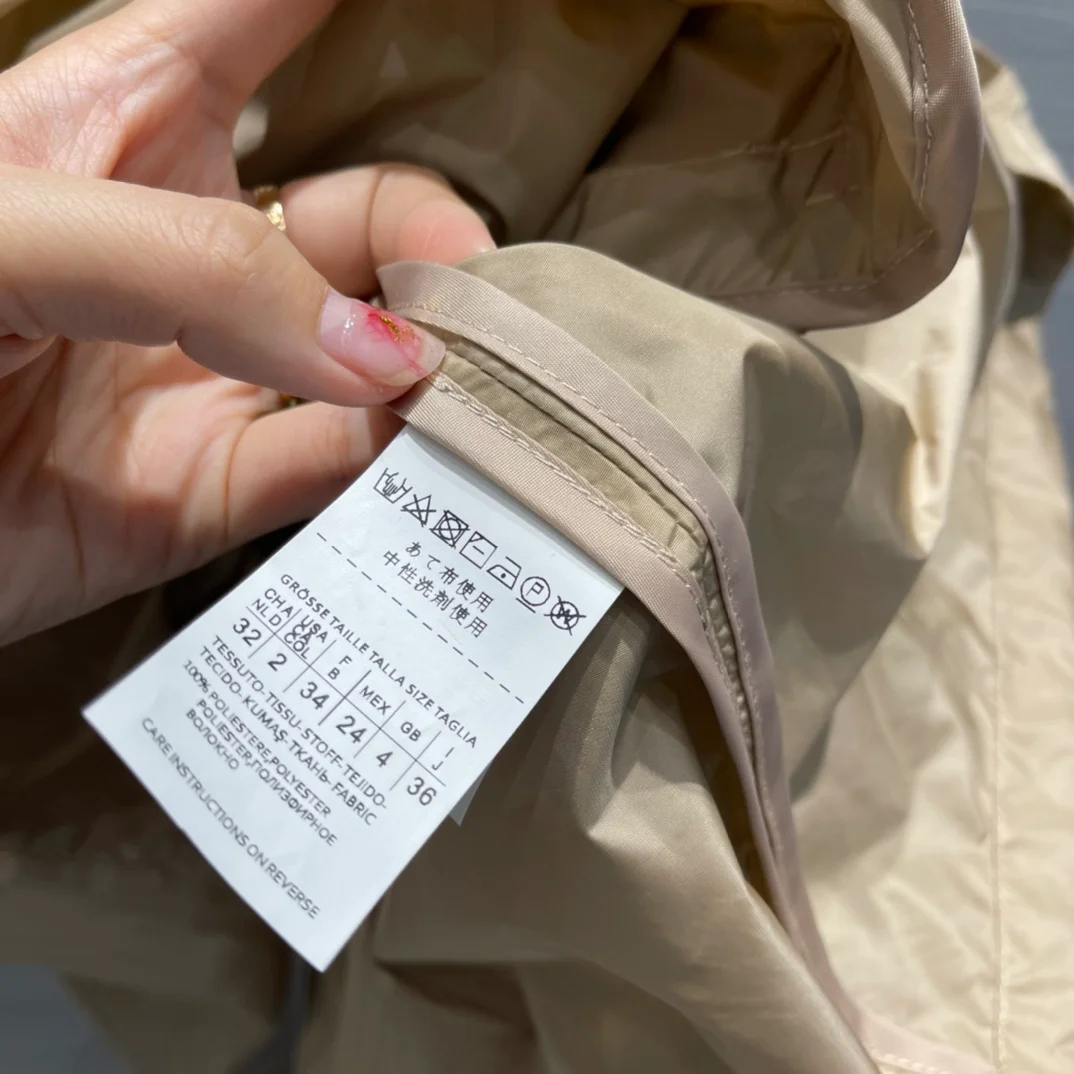 

Luxury Brand Hooded Dresses Women 2021 New Lantern Sleeve High Waist Loose Dresses Spring Office Lady Versatile Big Hem Dresses