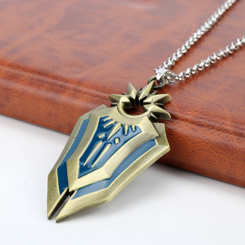 

Game League Legend L-OL Keychain Leona Shield Pendant Keyrings Chaveiro Sword Weapon Metal Key Chain LOL Jewelry Gift For Fans