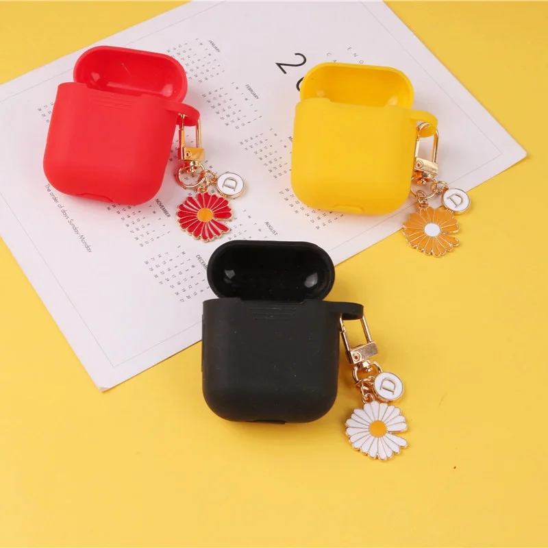 

Daisy Keychain Keys Women DIY Metal keychains Jewelry Bag Zinc Alloy Car Key Ring Flower Key Chains for Lovers Airpods1/2 cases