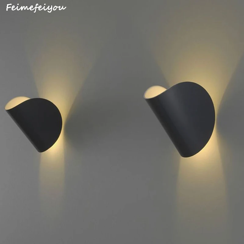 Modern minimalist bedside wall lamp can rotate led creative lamps wall aisle living room bedroom bedside lamp indoor and outdoor