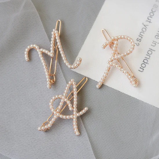 1 PC Elegant Women's Letter Pearl Hairpins Korean Sweet Girls Hair Clips Pins Barrette Hair Clip Hair Accessories Gifts