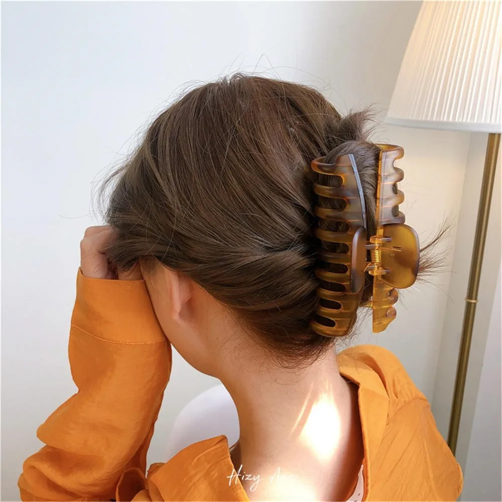 

Hair Claw Clip Oversize Plastic Makeup Hair Accessories For Women Girls Fashion Korean Barrette Hair Styling Dropshipping
