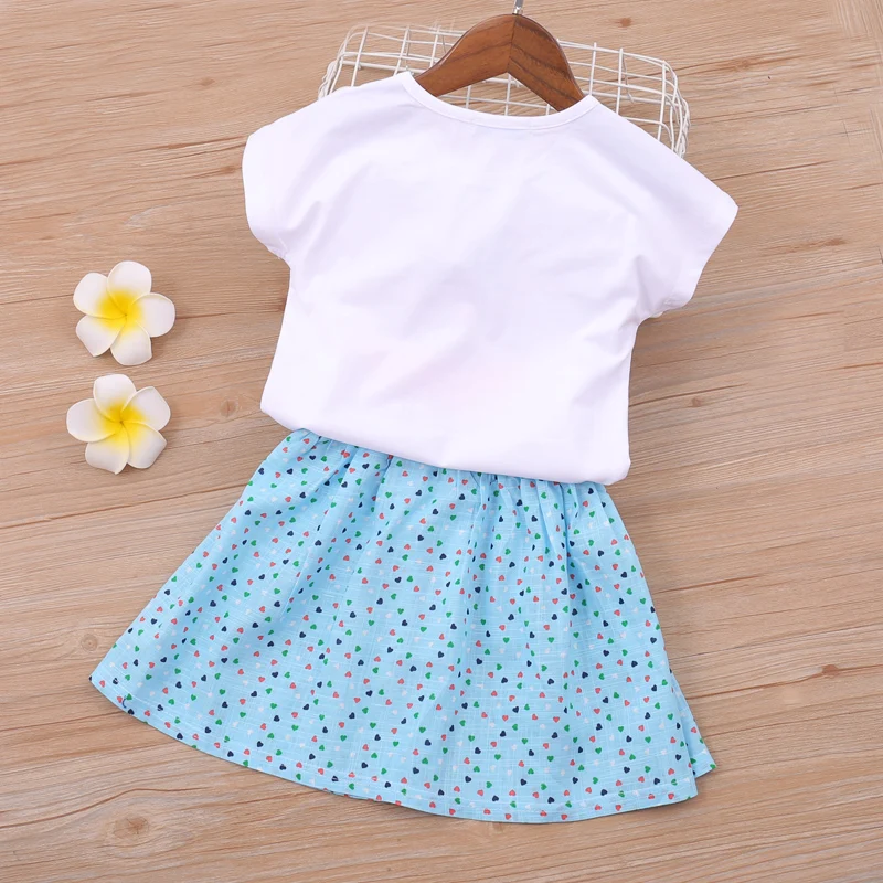 Комплект летней детской одежды для девочек футболка с принтом кролика + юбка 2 шт.