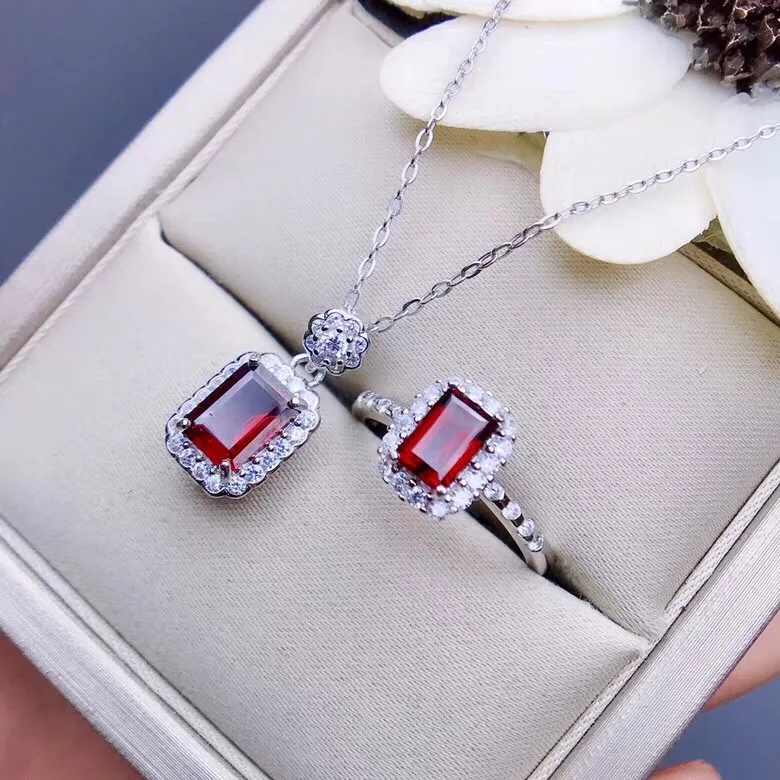 

BOEYCJR 925 Sterling Silver Red Garnet Necklace Chain Jewelry Energy Gemstone Pendant Necklace Ring Jewelry Set for Women Gift