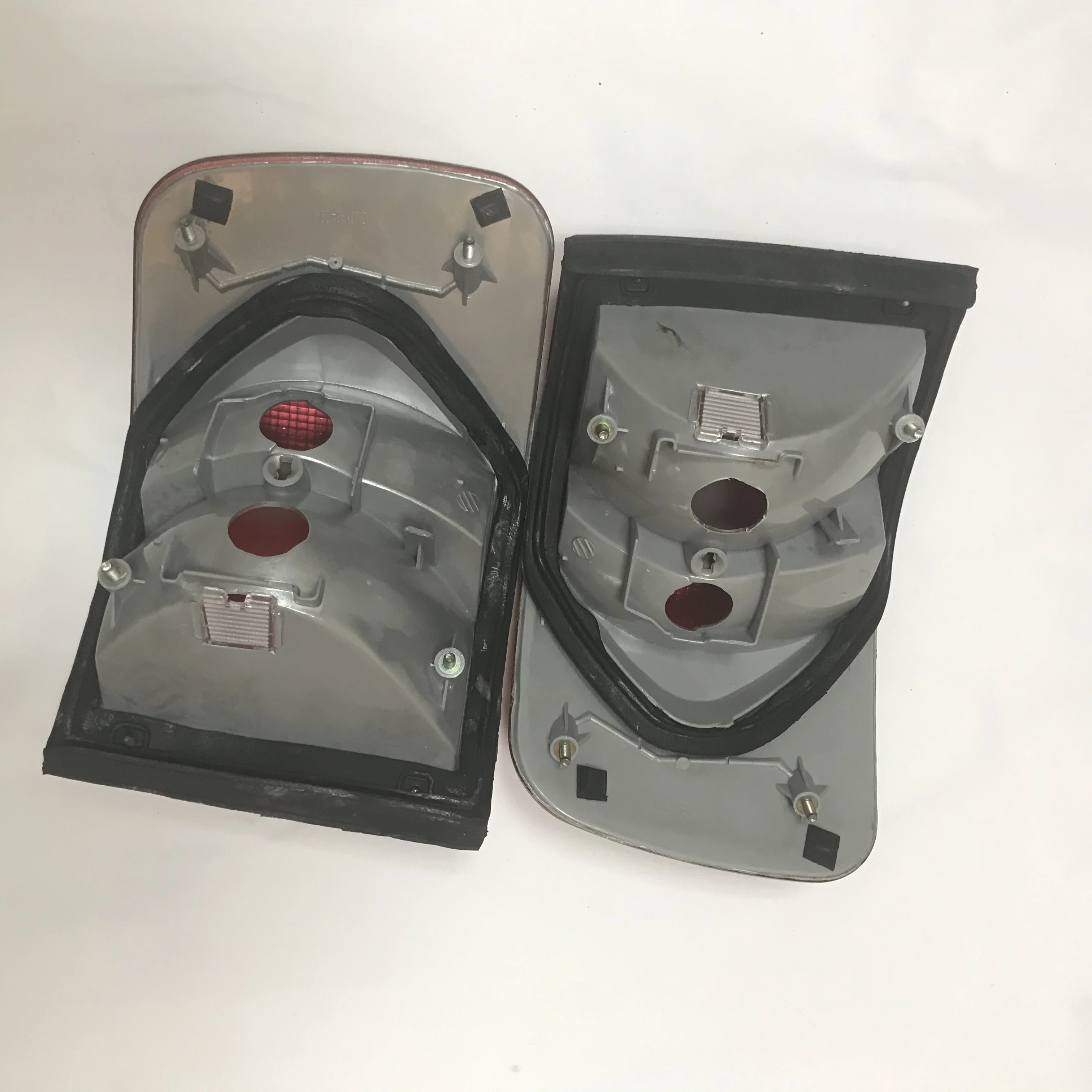 

LH&RH Pair Taillight For Audi A6 C4 Reverse Tail Rear Light Lamp 1994-1997