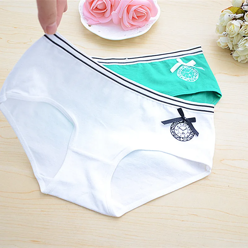 Однотонное женское нижнее белье эластичные удобные трусики из мягкого хлопка с