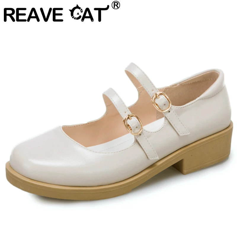 

Женские туфли на плоской подошве REAVE CAT, новые классические лаконичные Дышащие Мягкие Туфли Мэри Джейн с круглым носком и пряжкой, повседнев...