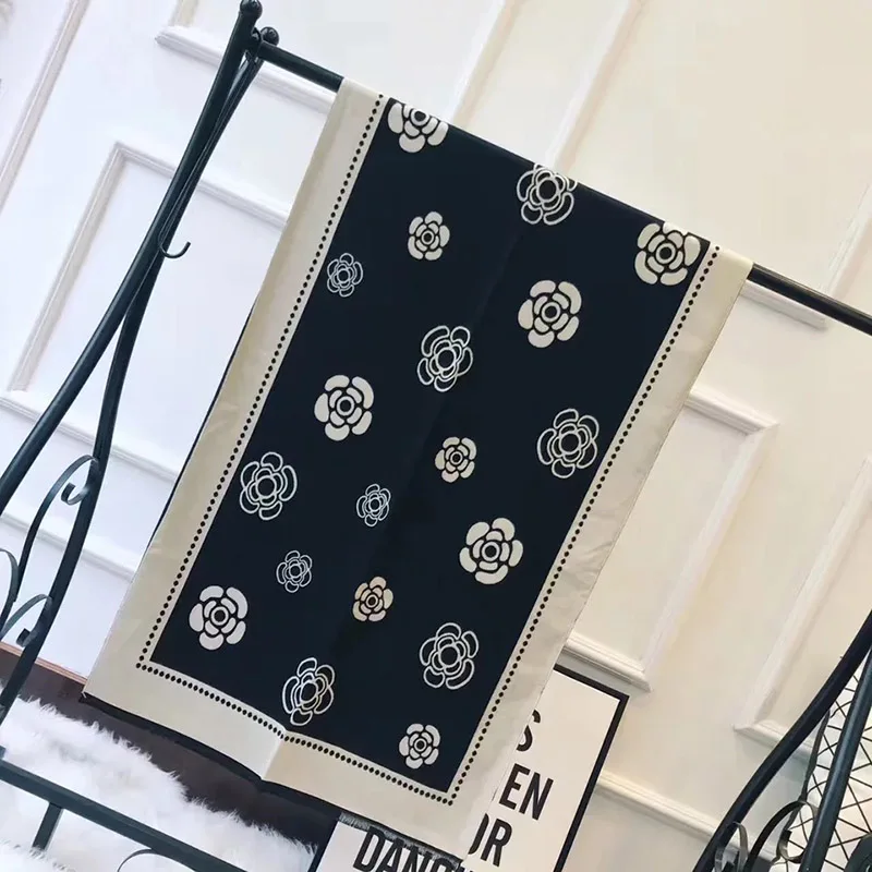 black beige Новинка, зимние кашемировые шарфы для женщин, цветочный кашемировый шарф с принтом камелии, женские шали, толстые теплые пашмины, женские обертывания - Цвет: black beige