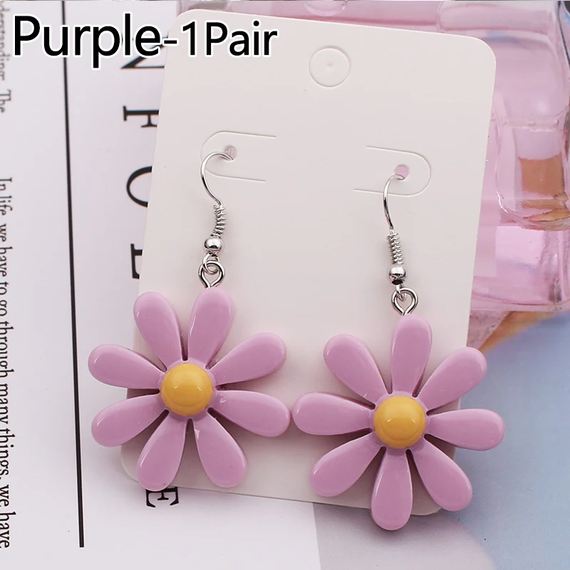 

Korean Style Small Daisy Flower Drop Earrings Summer Fashion Women Flower Ear Studs Cute Girl Personality Jewelry Gift Accessory