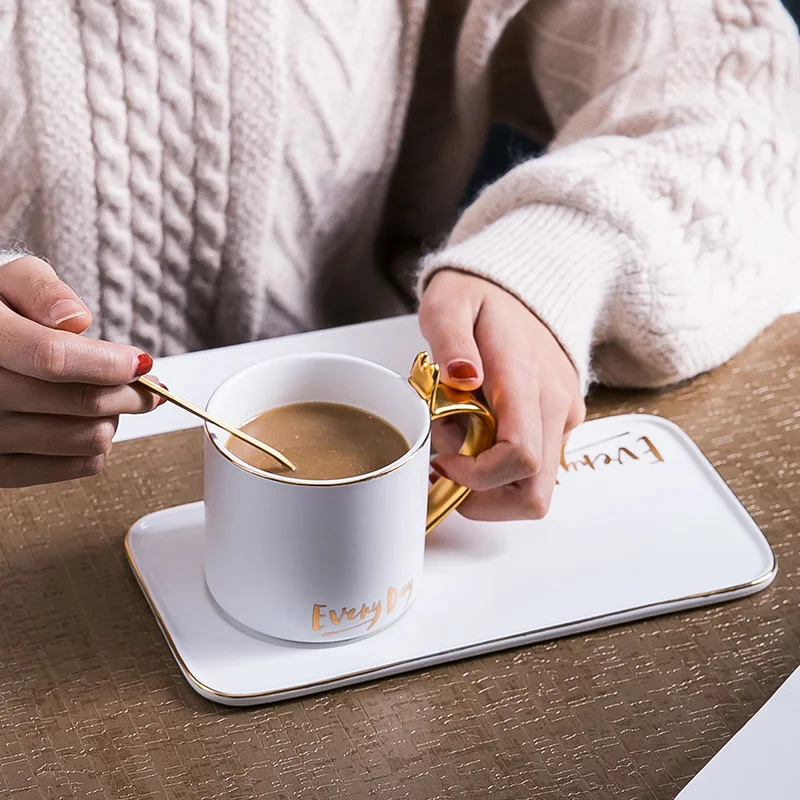 Креативная кофейная чашка и блюдце набор керамическая для завтрака молока