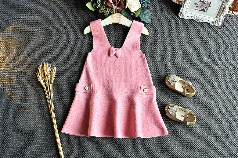 Комплект одежды для девочек из 2 предметов жилет платье свитер в полоску на весну