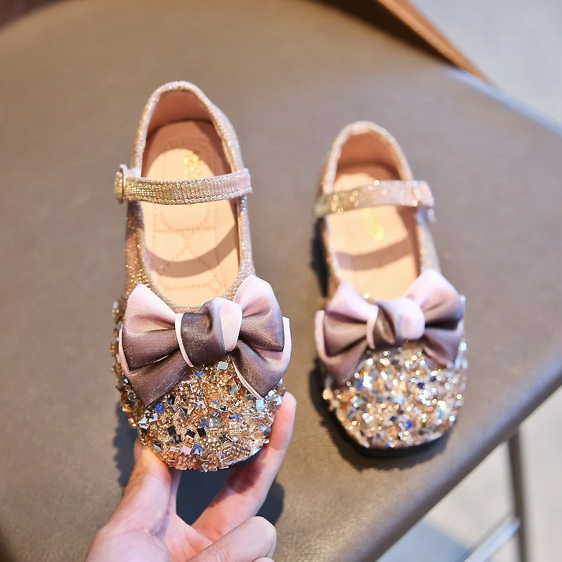 Сезон весна Новинка Милые туфли на плоской подошве с бантом-узел стразы