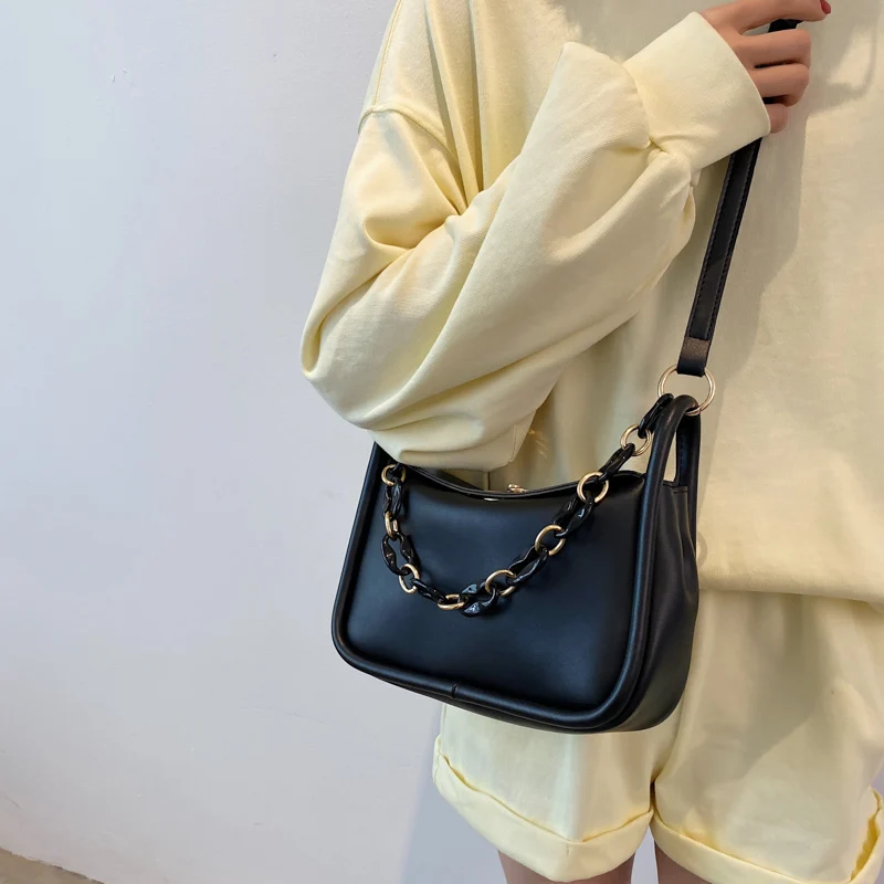 

Chain Fashion Shoulder Bag For Women 2021 PU Leather Branded Designer Handbags Small Luxury Crossbody Bags Ladies Solid