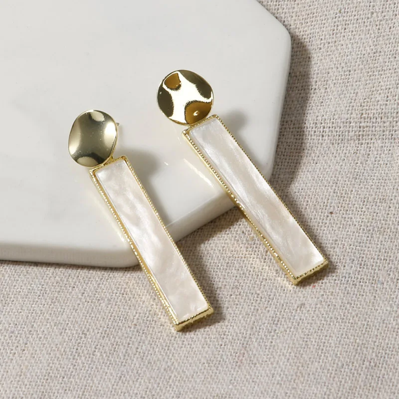 

Long Rectangle Originality Woman's Earrings Concise Resin Shell Grain Strip Texture Earrings