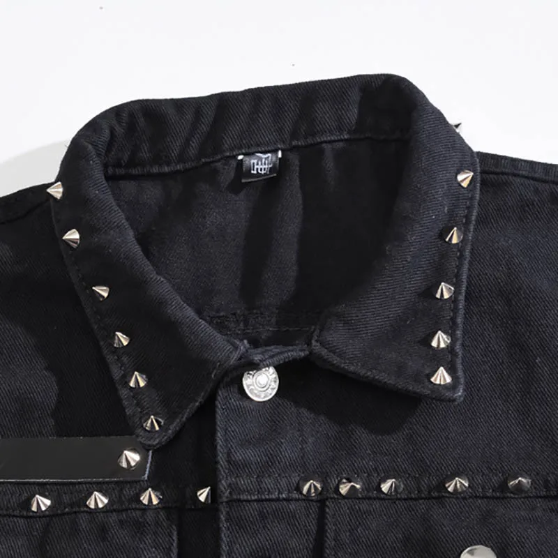 Жилет Мужской без рукавов приталенный джинсовый с заклепками в ковбойском стиле