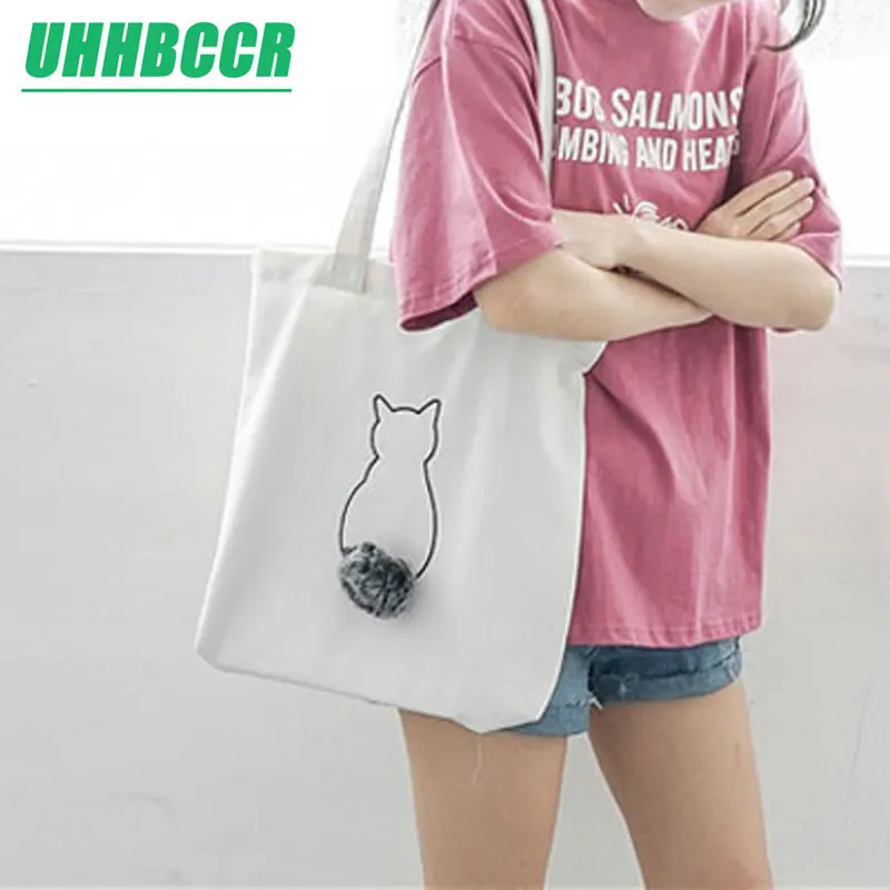 

Сумка-тоут женская холщовая с вышивкой, саквояж на плечо с меховым помпоном, простая вместительная сумочка-тоут для покупок, милая книжка дл...