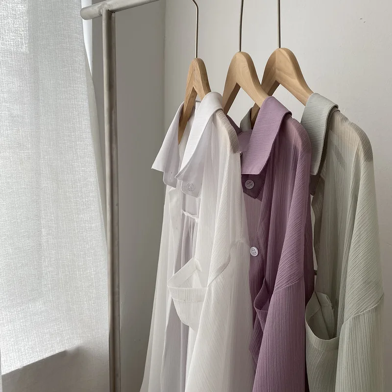 Summer 2020 New BF Style Loose Simple Pocket Design Long Shirt Sun Proof Women Blouses Korean Fashion Clothing