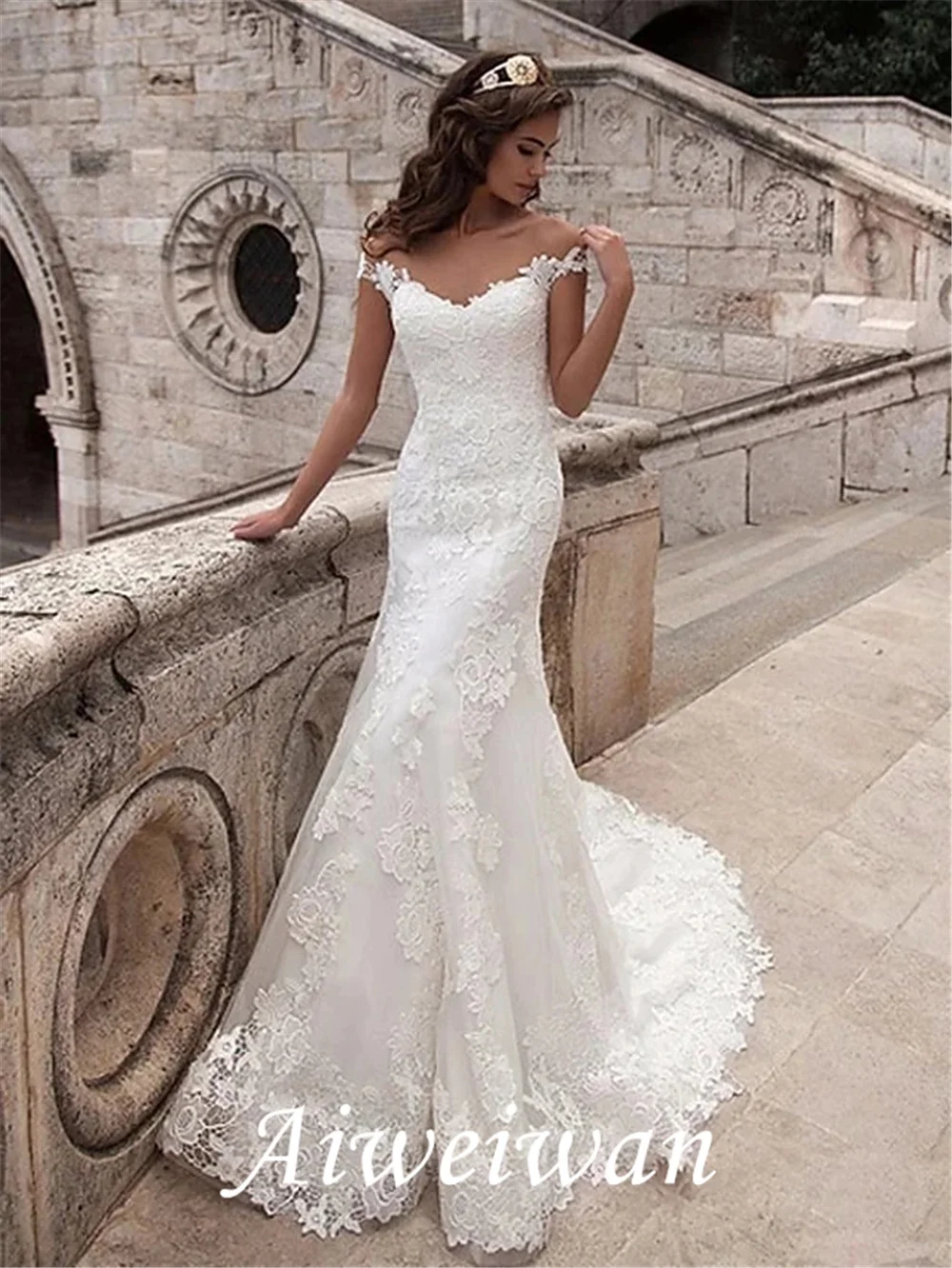 

Trumpet Wedding Dresses Off Shoulder Court Train Tulle Lace Over Satin Short Sleeve Illusion Detail Backless with Appliques 2021