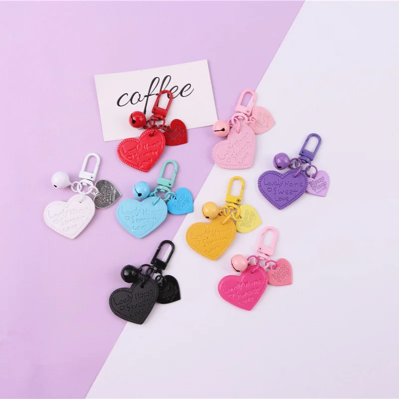 

Leather Heart Bell Keychains Women Car Pendant Key Holder Handbag Charm Keyring Birthday Anniversary Gifts Keyfobs Accessories