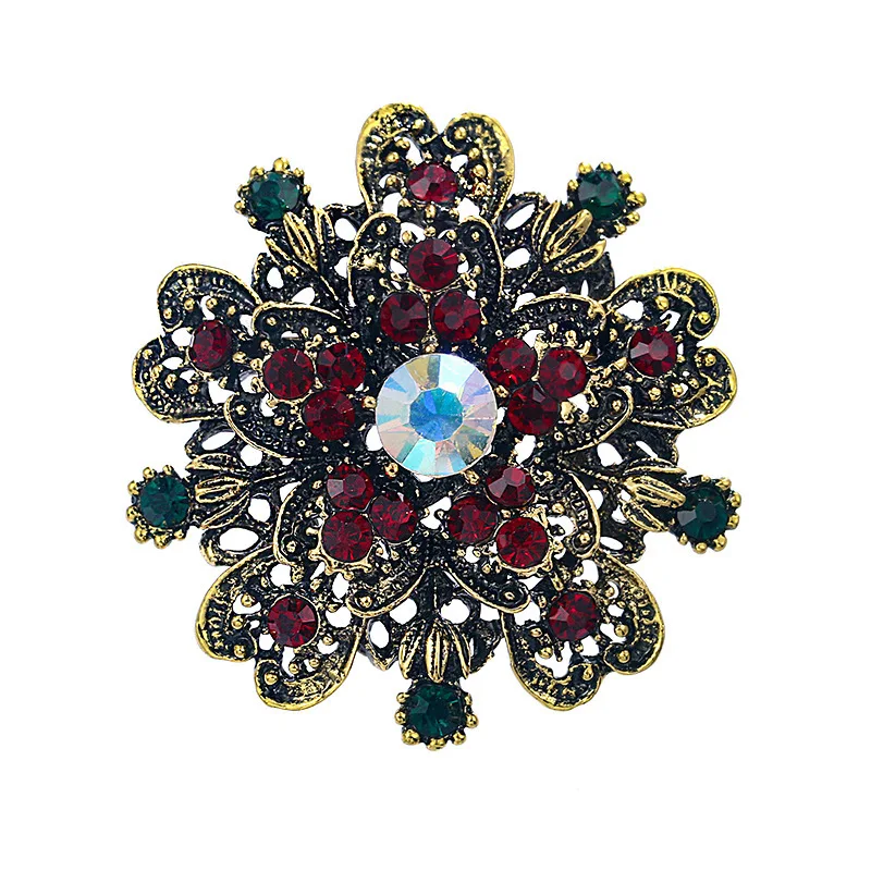 

Retro Fashion Flower Brooch Garland Alloy Accessories Rhinestone Brooch Personality Badge Clothes Jewelry Pin
