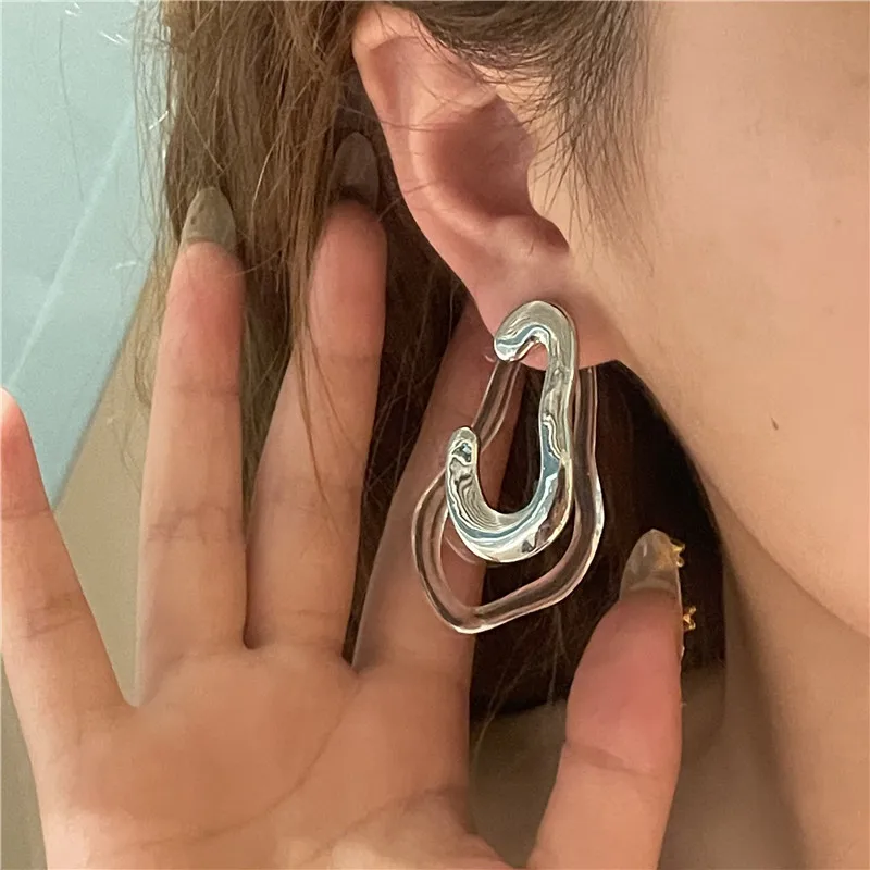 

Origin Summer Cute Contrast Color Transparent Arcylic Dangle Earrings for Women Gold Silver Metal Geometrical Irregular Earrings