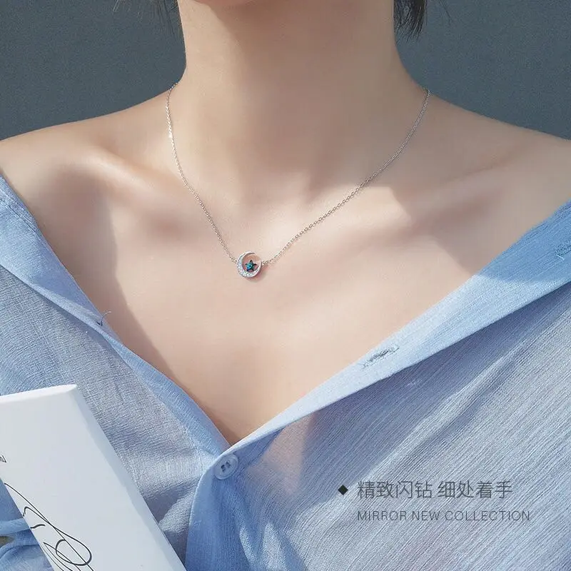 Женское ювелирное изделие Луна из серебра 925 пробы с искусственным