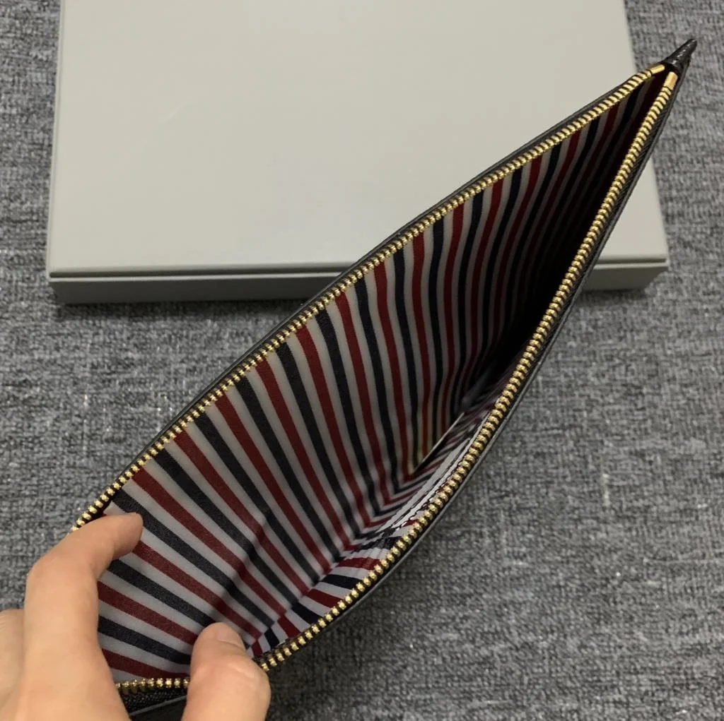 

Fashion TB 2021 Brand Briefcase Genuine Leather Messenger Bags Striped Black Casual Envelope Bag Men Women Cow Leather Hand Bags
