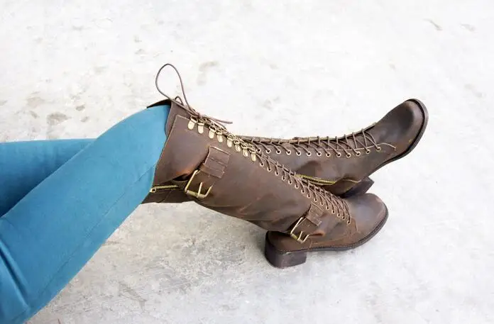 

Prova Perfetto Fashion Women Lace Up Riding Boots Chunky High Heel Knee High Boots Buckle Side Zipper Motorcycle Boots Shoes