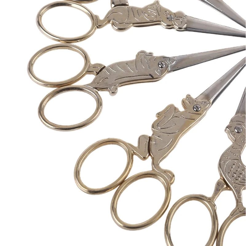 

Vintage Zodiac Embroidery Scissors Kit Needle Case Sewing Needlework Tools Antique Vintage Sewing Scissors Set for Sewing LXAF