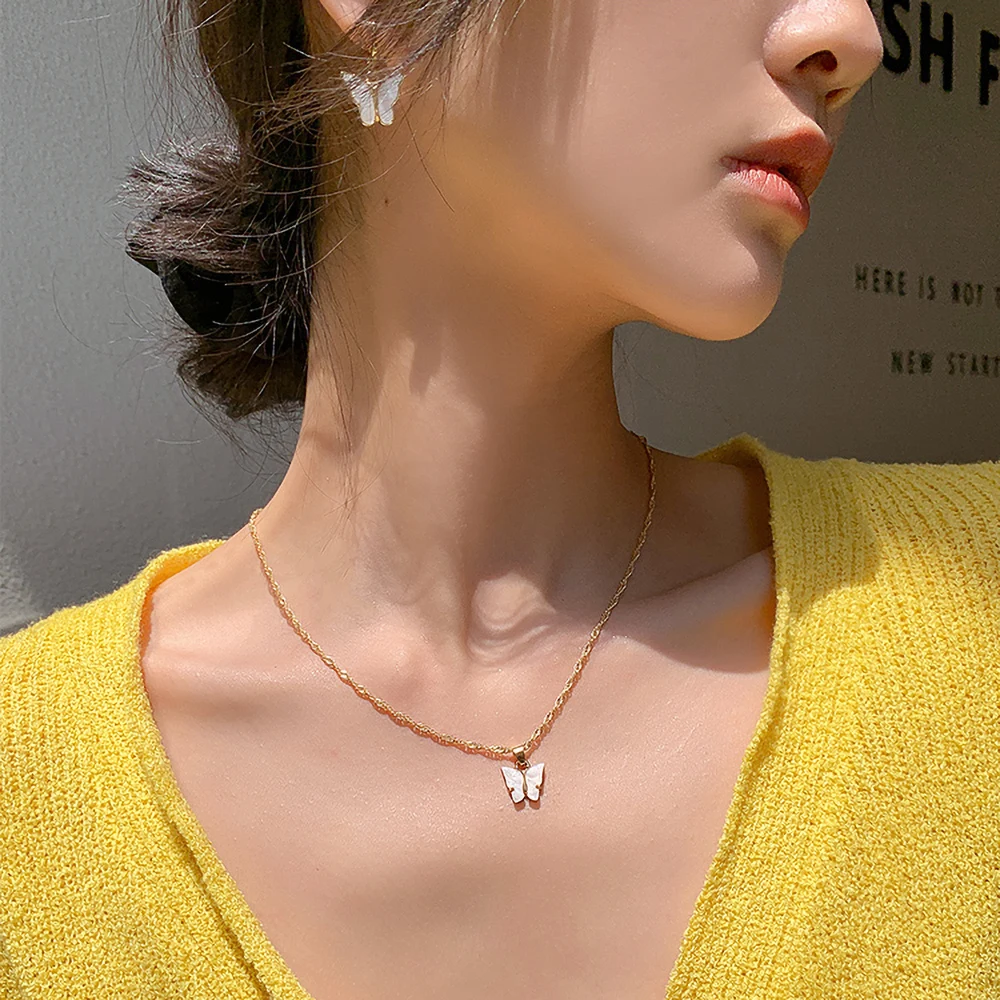 

Cute Butterfly Earrings for Women Acrylic Sweet Colorful Drop Earring 2020 Korean Fashion Dangle Earring Girls Jewelry Oorbellen