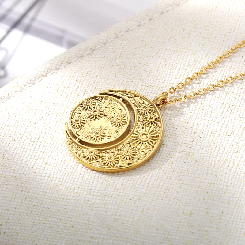 

RXSMll Vintage Moon Necklace For Women Men Fashion Gold Silver Color Stainless Steel Sun Pendant Rotatable Jewelry Accessories